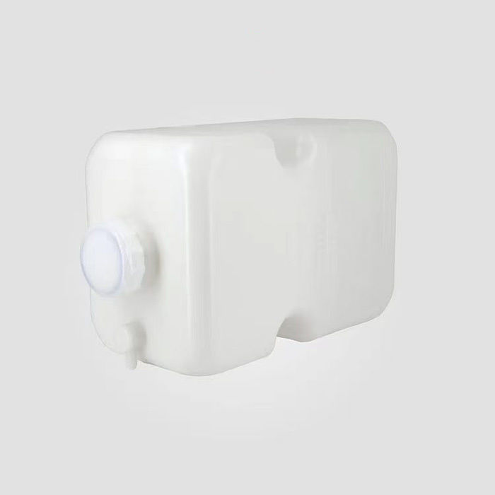 Excavator Parts  For R-5 R-7 R-9 Auxiliary Water Tank